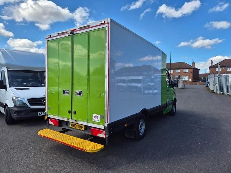 Used Mercedes Sprinter 140 HP (102 kW) 2018 Green Van