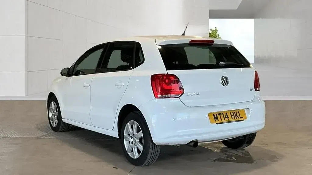 Begagnad VW Polo Edition 85 HK (62 kW) 2014 Vit Halvkombi
