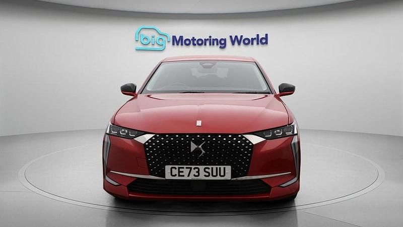 Used DS Automobiles DS4 Rivoli 130 HP (95 kW) 2023 Red Hatchback