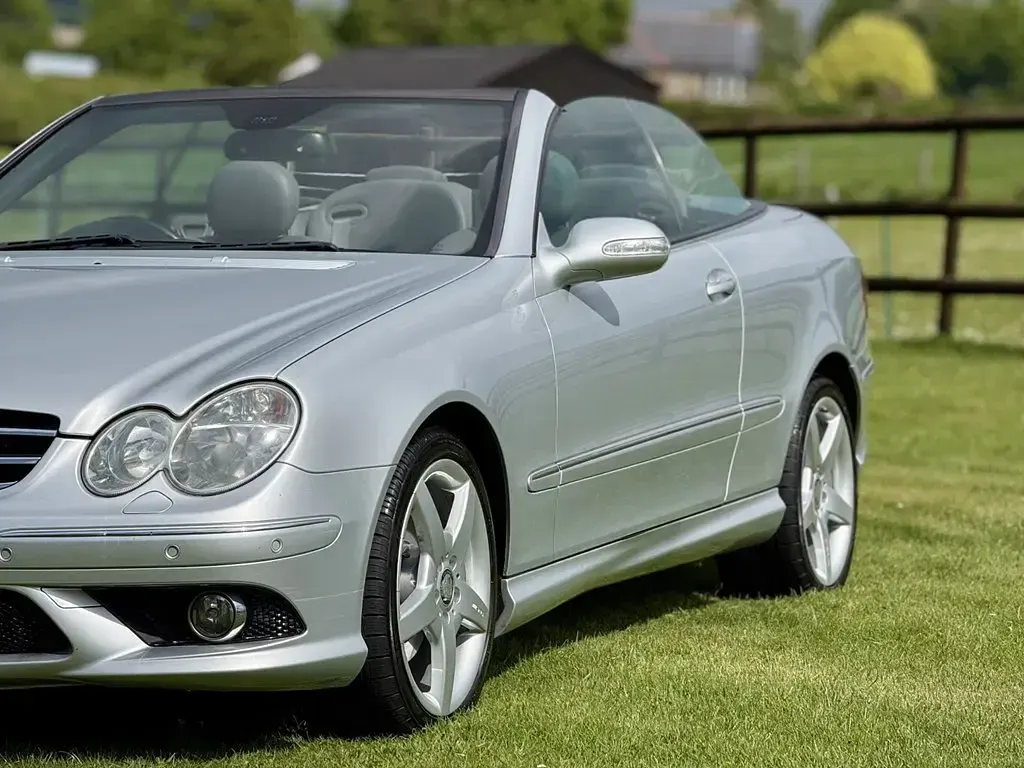 Usado Mercedes CLK280 2007 Prateado Cabrios