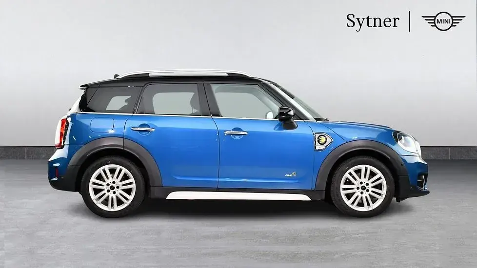 Used Mini Cooper S Countryman Exclusive 221 HP (162 kW) 2019 Blue SUV