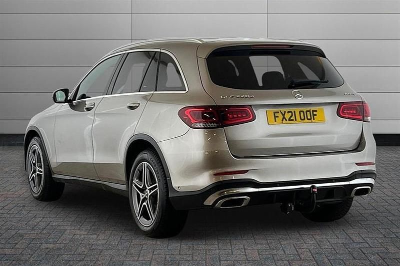 Used Mercedes GLC220 AMG line 194 HP (142 kW) 2021 Mojave silver Estate