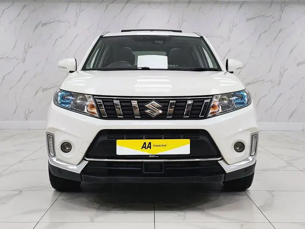 Used Suzuki Vitara SZ5 140 HP (102 kW) 2019 White SUV