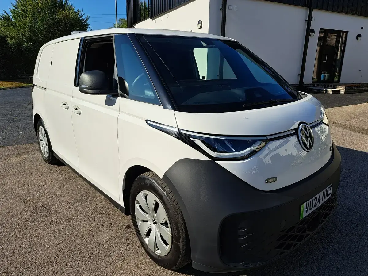 Used VW ID.3 Pro 150 kW (204 HP) 2024 White Hatchback