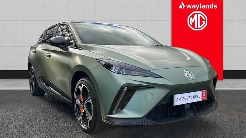 Used MG MG4 EV 2025 Green Hatchback