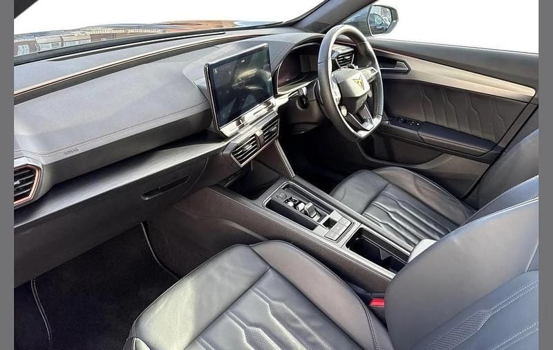 Used Cupra Formentor VZ2 241 HP (177 kW) 2023 Grey SUV