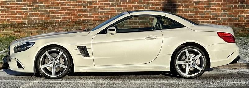 Used Mercedes SL400 AMG line 2017 White Cabriolet