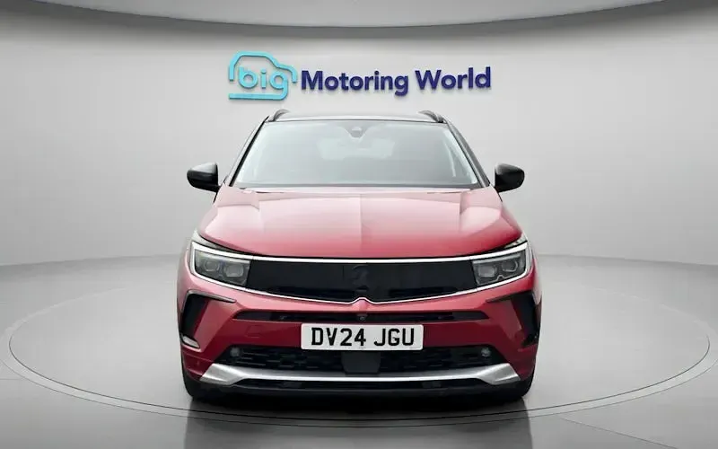 Used Vauxhall Grandland X Ultimate 131 HP (96 kW) 2024 Red SUV