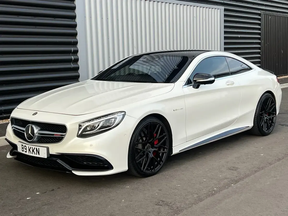 Used Mercedes S63 AMG AMG 585 HP (430 kW) 2015 White Coupe