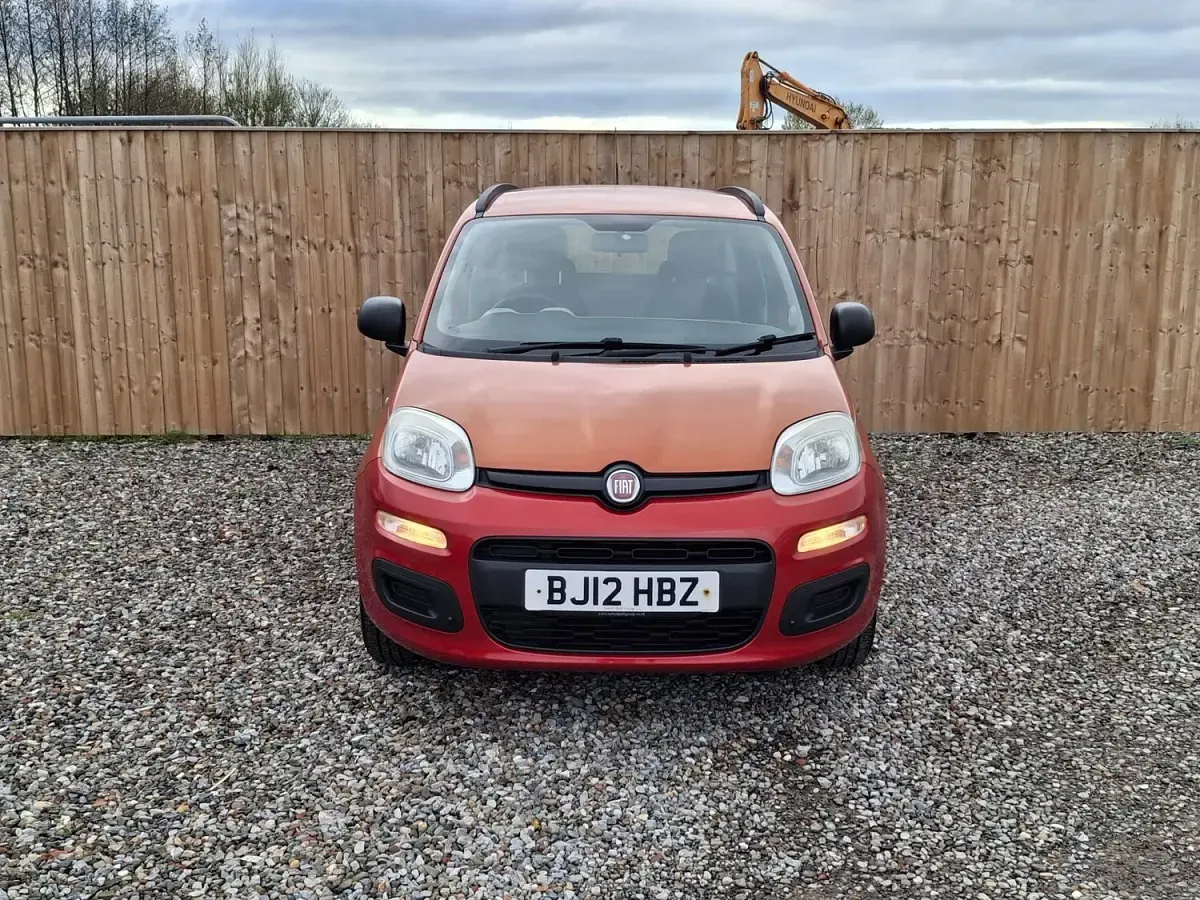 Used Fiat Panda Easy 69 HP (50 kW) 2012 Red Hatchback
