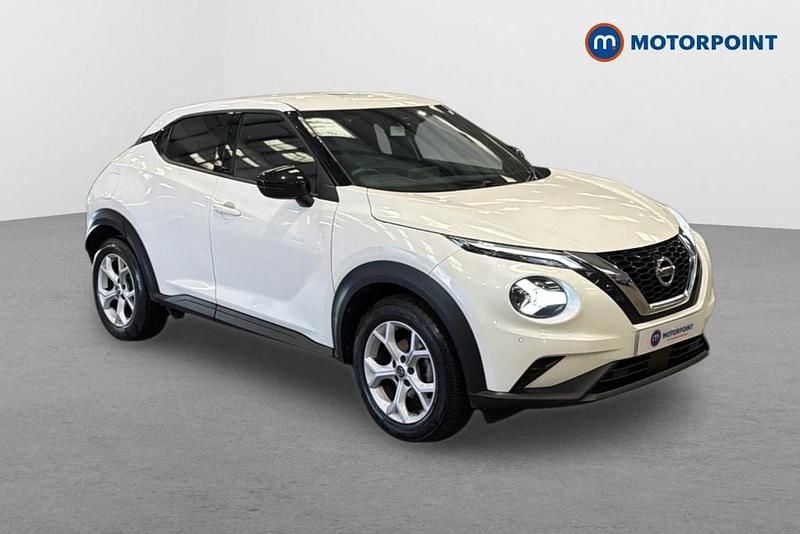 Used Nissan Juke N-Connecta 2021 White SUV