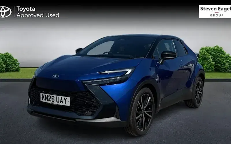 Used Toyota C-HR 140 HP (102 kW) 2026 Blue SUV