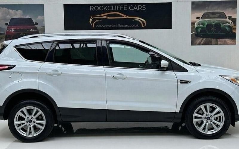 Used Ford Kuga Zetec 120 HP (88 kW) 2018 SUV