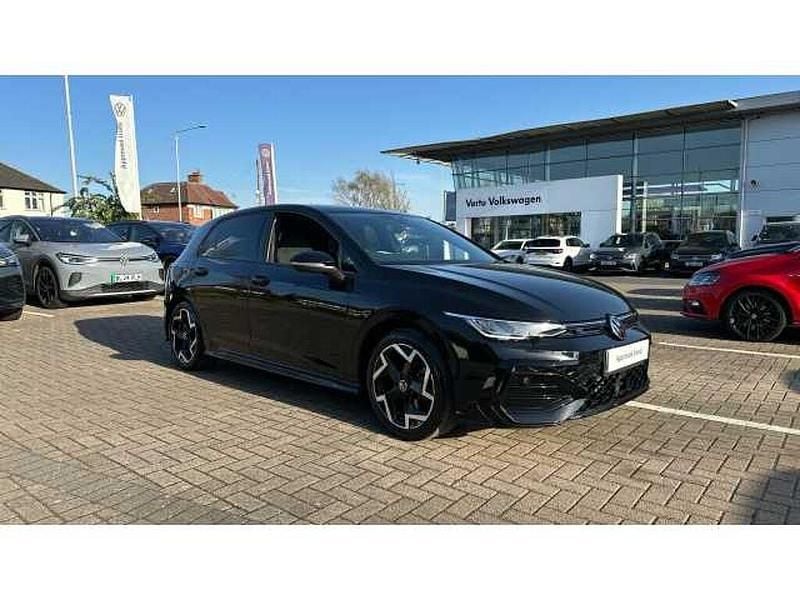 Used VW Golf VIII 150 HP (110 kW) 2025