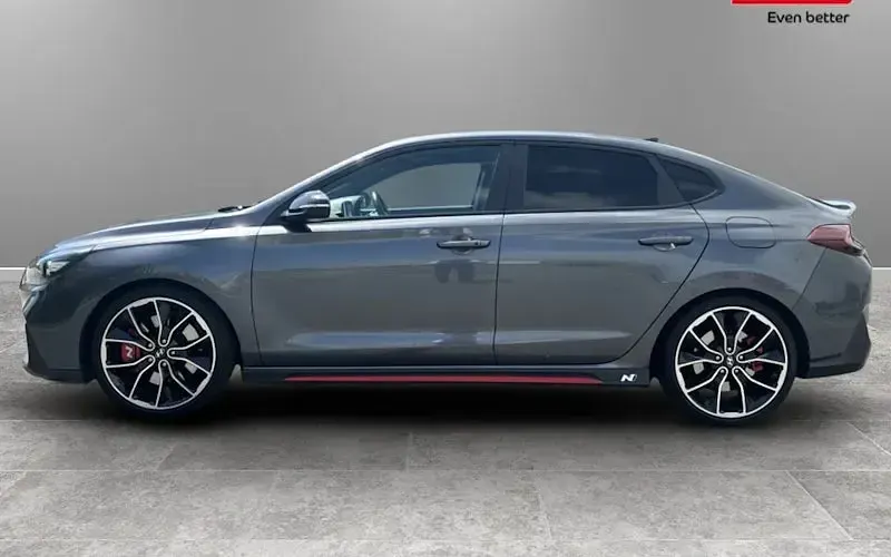 Used Hyundai i30 275 HP (202 kW) 2020 Hatchback