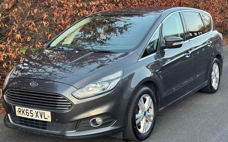 Used Ford S-MAX Titanium 179 HP (131 kW) 2018 MPV