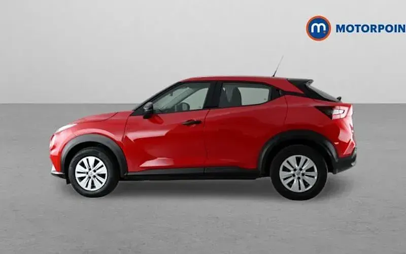 Used Nissan Juke Visia 114 HP (83 kW) 2023 Red SUV