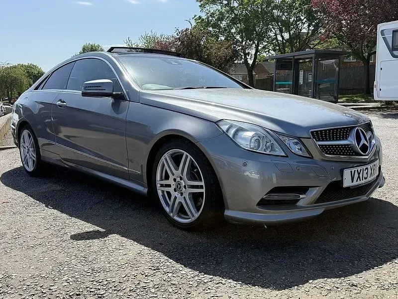 Usado Mercedes E250 2013 Prateado Coupé