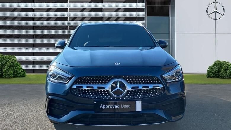 Used Mercedes GLA180 Executive 136 HP (100 kW) 2023 SUV