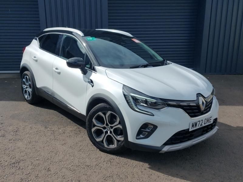 Used Renault Captur Techno 91 HP (66 kW) 2022 White SUV