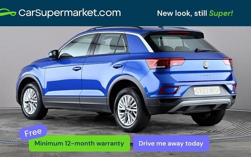 Used VW T-Roc Life 110 HP (80 kW) 2023 Blue SUV