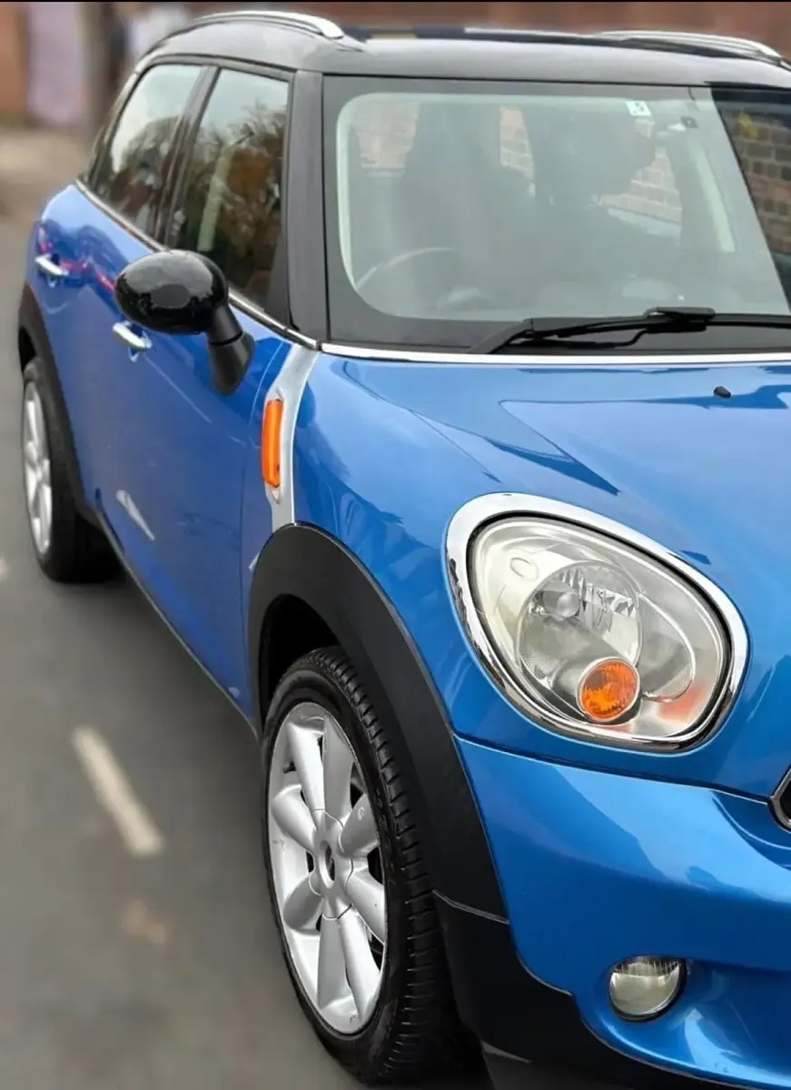 Used Mini Cooper 122 HP (89 kW) 2011 Blue Hatchback