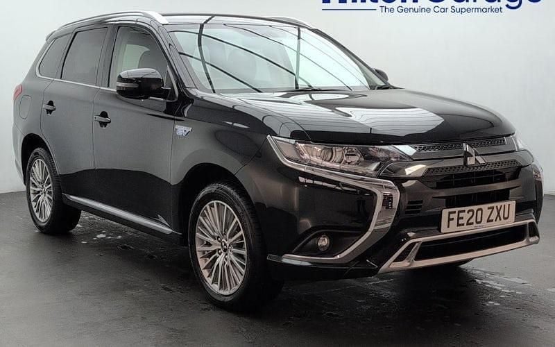 Used 2020 Mitsubishi Outlander P-HEV Estate | £15,950 (Fair price) - Image 1/4