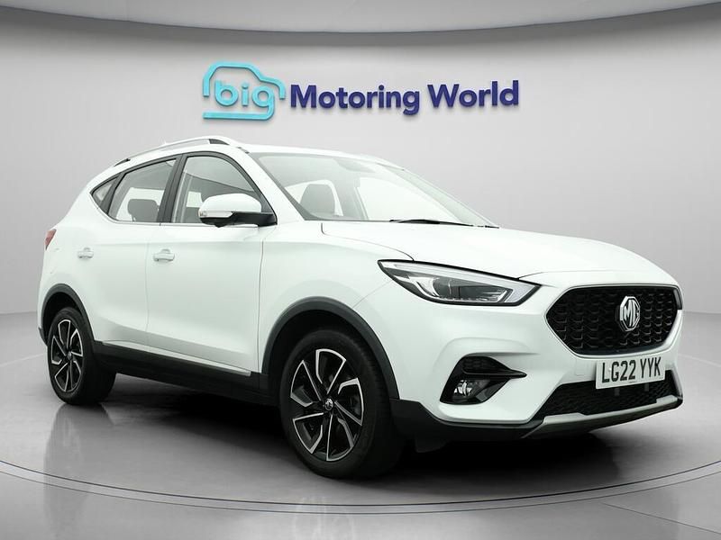 White Used 2022 MG ZS Exclusive Sedan | £12,900 (Fair price) - Image 1/4