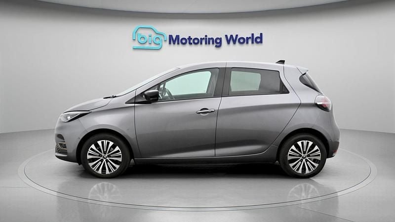 Used Renault Zoe Techno 98 kW (134 HP) 2023 Hatchback
