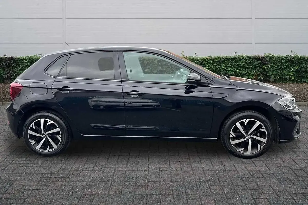 Used VW Polo Match 95 HP (69 kW) 2025 Black Hatchback