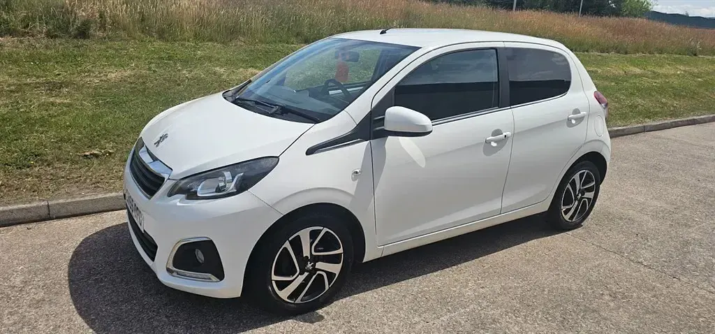 Used Peugeot 108 Allure 2015 White Hatchback
