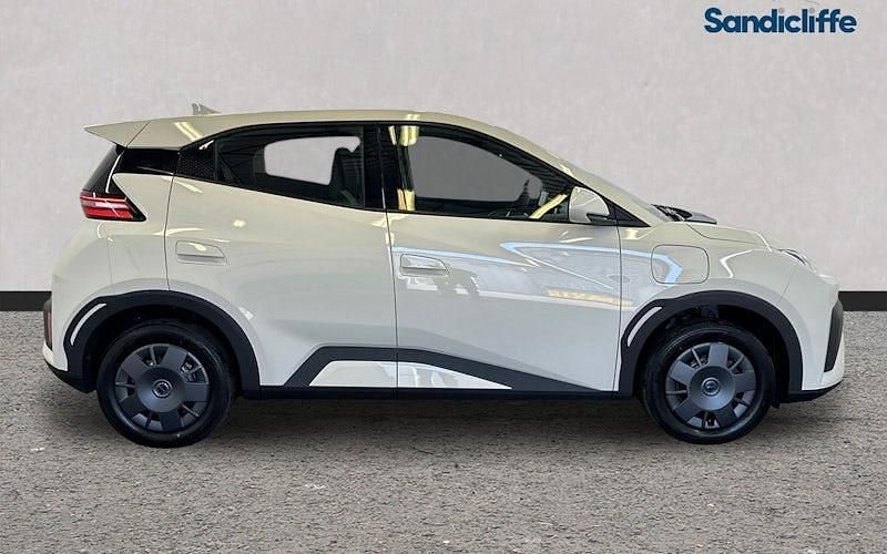Ny BYD Dolphin Surf Active 64 kW (88 HK) 2026 Halvkombi