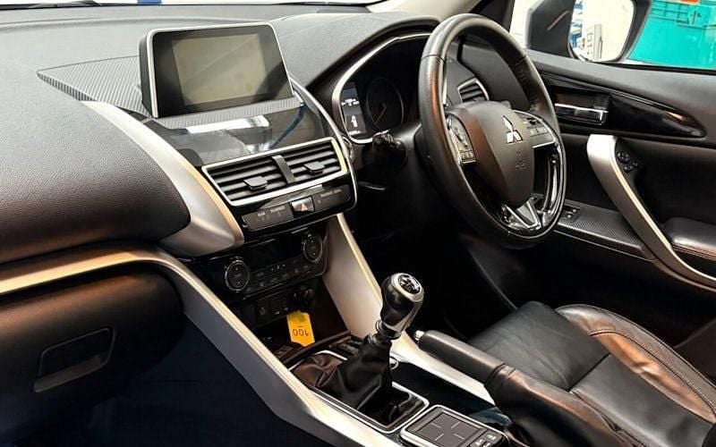 Used Mitsubishi Eclipse 163 HP (119 kW) 2019 Black Hatchback