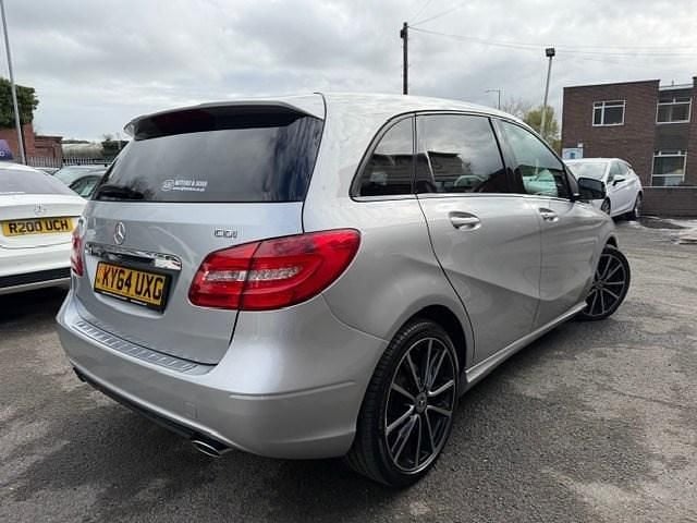 Used Mercedes B200 136 HP (100 kW) 2014 Silver MPV