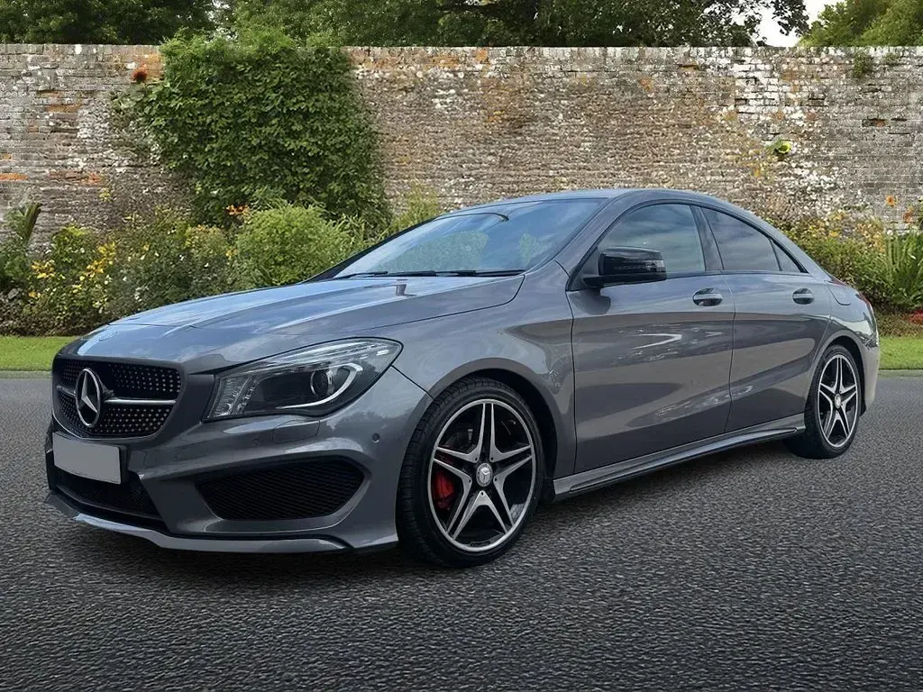 Used Mercedes CLA200 AMG 136 HP (100 kW) 2015 Grey Coupe