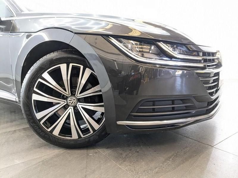 Used VW Arteon Elegance 150 HP (110 kW) 2018 Grey Hatchback