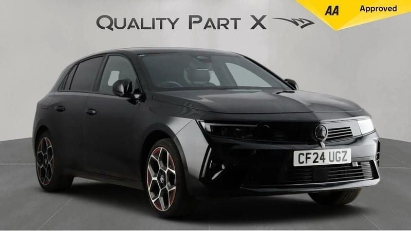 Used Vauxhall Astra S 130 HP (95 kW) 2024 Black Hatchback