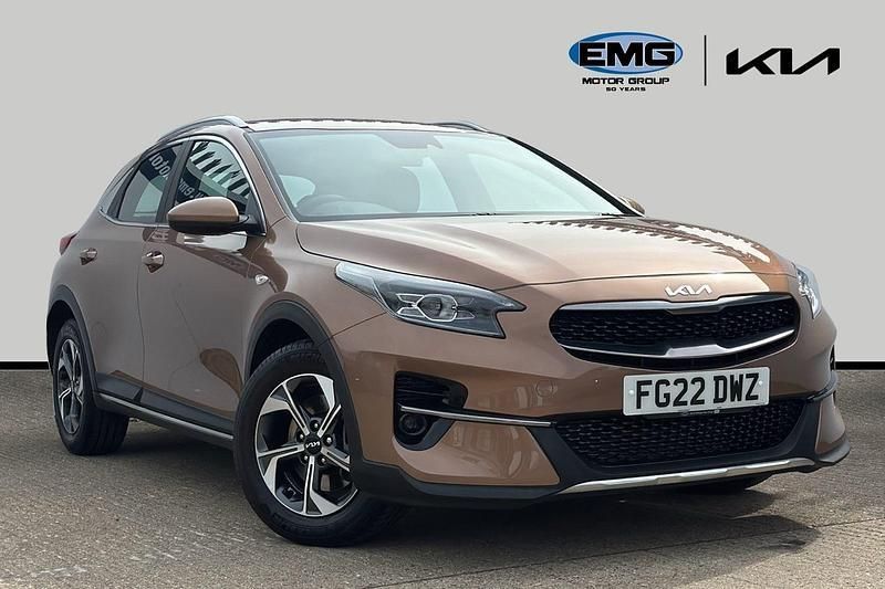 Machined bronze Used 2022 Kia XCeed 2 SUV | £13,495 (Fair price) - Image 1/3