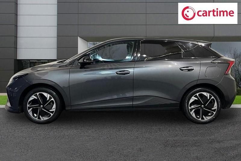 Used MG MG4 EV Trophy 63 kW (87 HP) 2023 Grey Hatchback