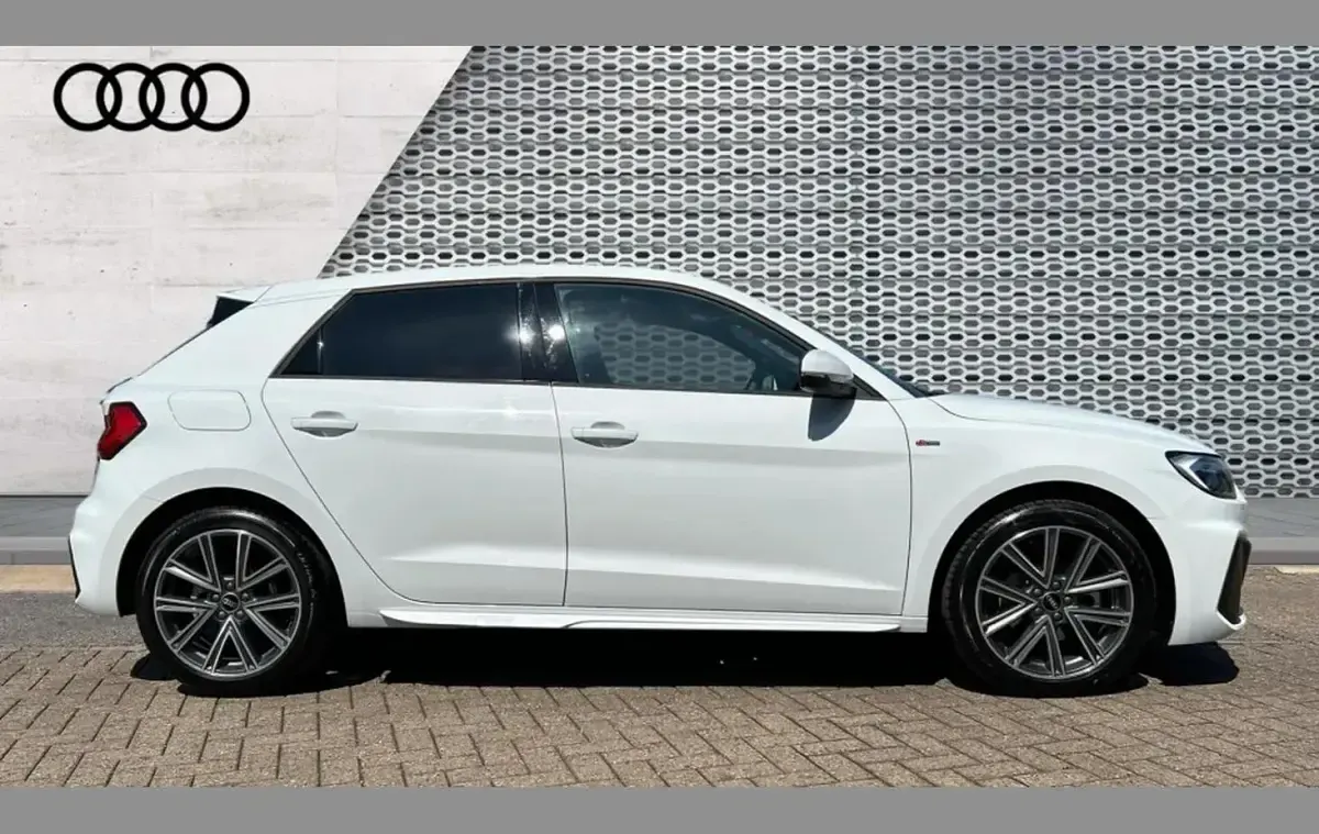 New Audi A1 S-Line 147 HP (108 kW) 2026 White SUV