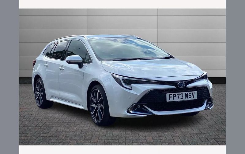 White Used 2023 Toyota Corolla Sport Estate | £25,695 (A bit pricey) - Image 1/3