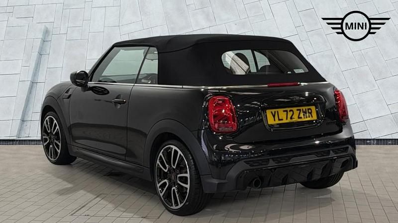 Used Mini Cooper Sport 134 HP (98 kW) 2023 Black Hatchback
