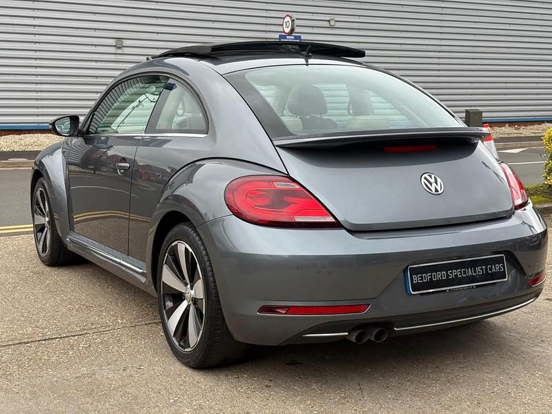 Used VW Beetle Design 150 HP (110 kW) 2018 Grey Hatchback