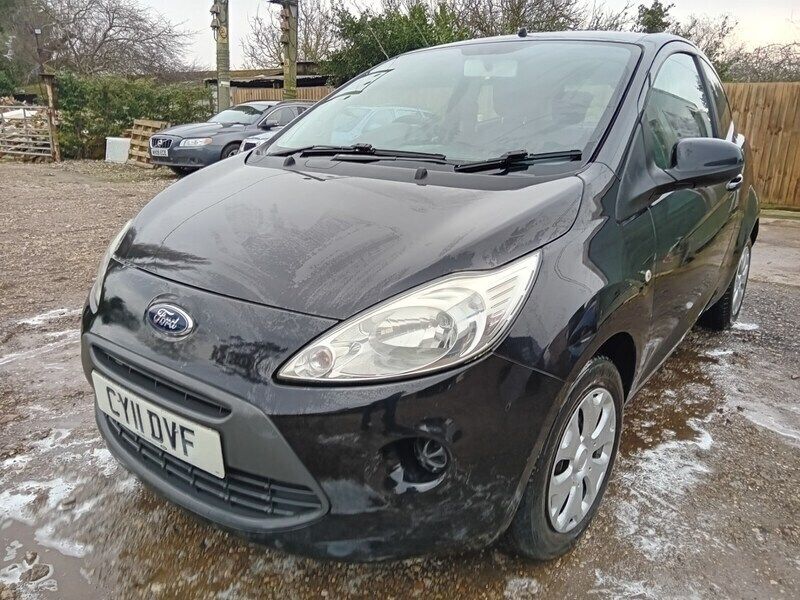 Black Used 2011 Ford Ka Hatchback | £1,495 (Good price) - Image 1/4