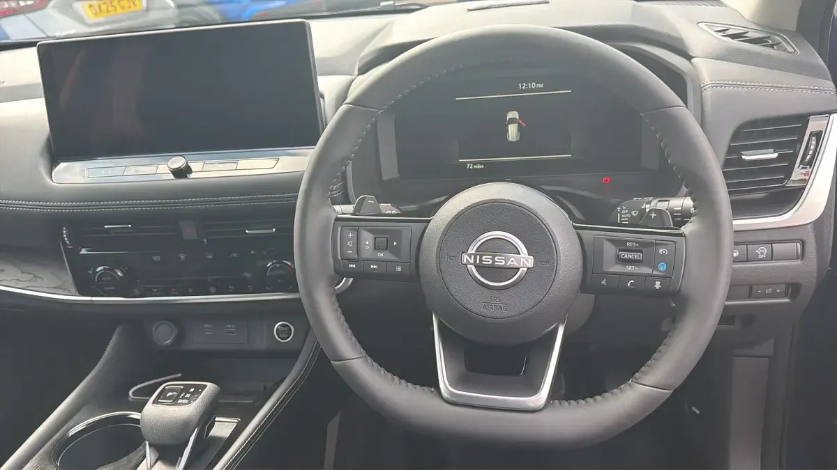 New Nissan X-Trail Tekna 163 HP (119 kW) 2026 Blue SUV