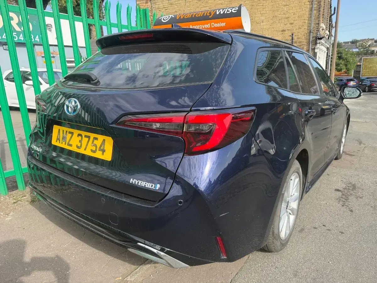 Used Toyota Corolla 2023 Blue Estate