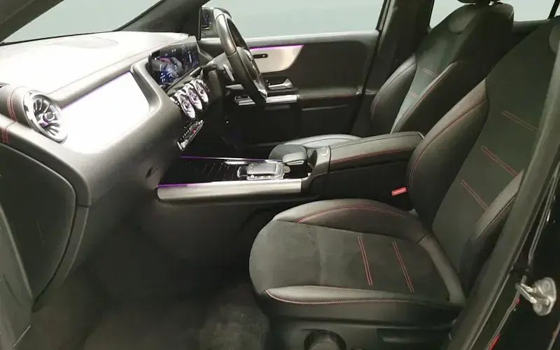 Usado Mercedes EQA350 AMG line 214 kW (292 HP) 2023 SUV
