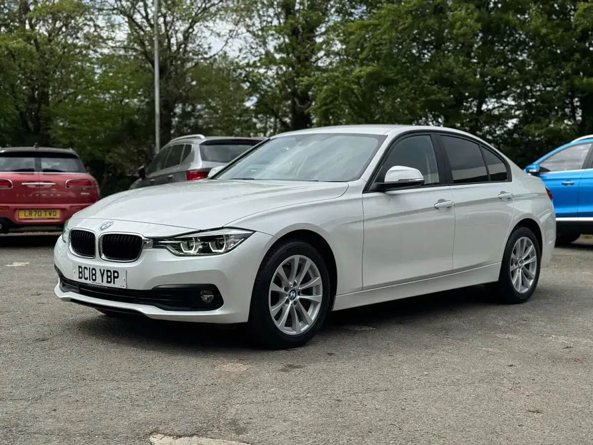 Used BMW 320 2018 White Sedan