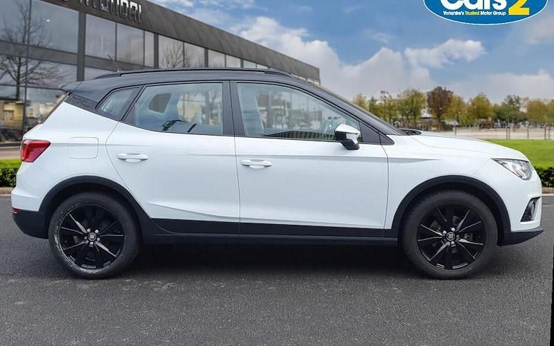White Used 2020 Seat Arona SE Technology SUV | £10,450 (Good price) - Image 1/3
