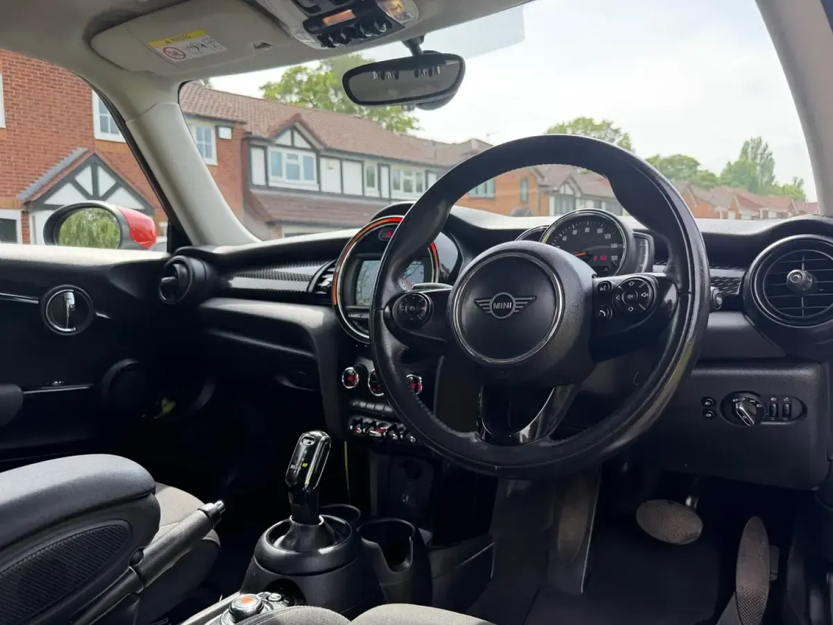 Used Mini Cooper S Classic 189 HP (139 kW) 2020 Black Hatchback